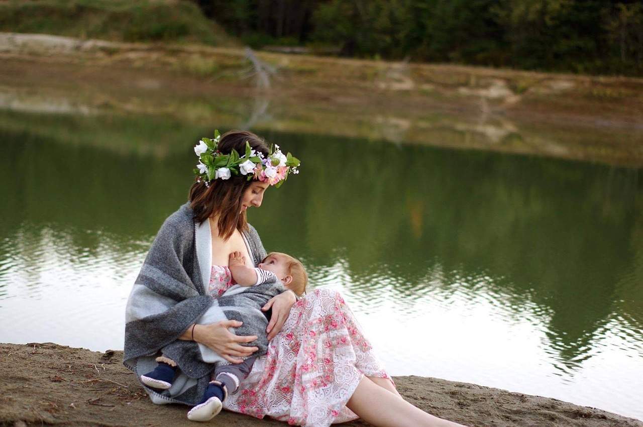 The New Mom’s Quick Guide To Breastfeeding The New Mom’s Quick Guide To Breastfeeding